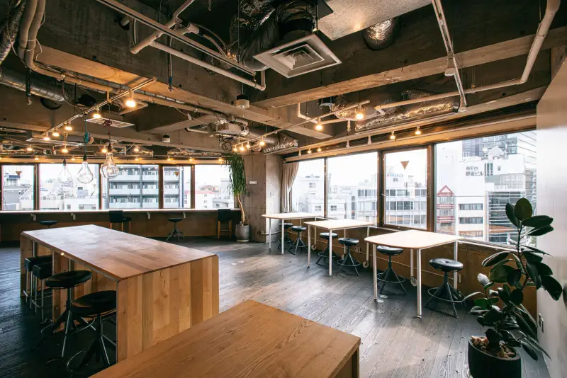 Loftwork COOOP10 カウンターと渋谷の眺望